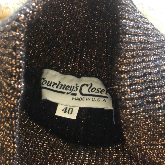 Vintage Courtney’s Closet Sleeveless Turtleneck - Picture 9 of 9